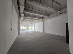 L & Y Building (D20), Factory #570907311